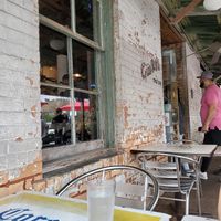 Outside seating at Güero's Taco Bar in Austin