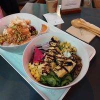  at Hooked Poke 훅트포케 in Seoul