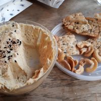 take away houmous at Pois Chiche in Brussels