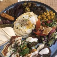 Le brunch falafel  at Pois Chiche in Brussels