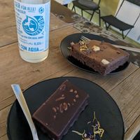 Bananabread (back) and Hazelnut bar (Front) at gesund & süß in Cologne