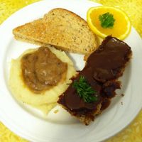 Mashed potatoes and gravy, meatloaf, and toast at Jyoti-Bihanga in San Diego