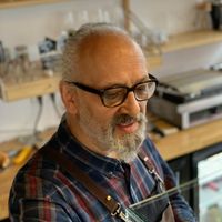 Owner and coffee roster  at ChiCoffee Rösterei in Wuppertal