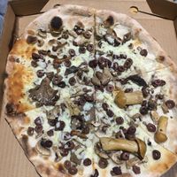 Vegan mushroom pizza   at T17 Pizza in Box Hill North