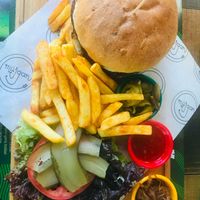 Vegan Burger at Müjgan - Bestekar in Ankara