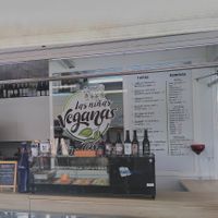 Full menu as of July 2022 at Las Niñas Veganas in Cadiz