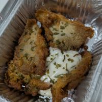 Fried mushrooms at Las Niñas Veganas in Cadiz