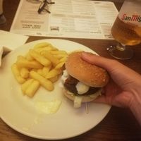The world's smallest vegan burger. Was around £15! at Dog & Duck in Derby