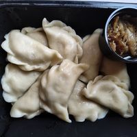 Gefüllt mit Kartoffeln, Tofu und Zwiebel at Pierogarnia Mandu Centrum in Gdansk