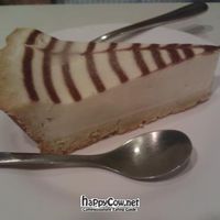 Cheese cake at Loving Hut - Heping Branch in Taipei