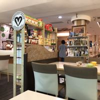 lovely vibes at Loving Hut - Heping Branch in Taipei