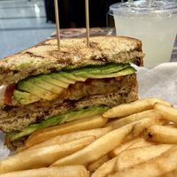 Avocado melt (no cheese) with fries and lemonade  at LAX - Barney's Beanery - T2 in Los Angeles