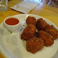 Nuggets at Kind Kitchen in Porto