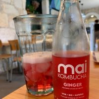 Refreshing cooling “mai BIO-Kombucha Ginger Flavor”  at Kind Kitchen in Porto