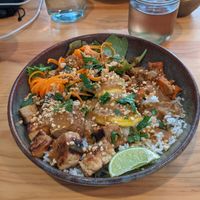 Thai bowl at Kind Kitchen in Porto