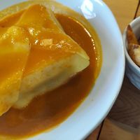 Francesca vegan at Kind Kitchen in Porto