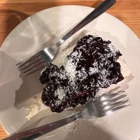 The cheesecake to share   at Kind Kitchen in Porto