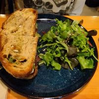 Tosta baicon tofu ahumado at Kind Kitchen in Porto
