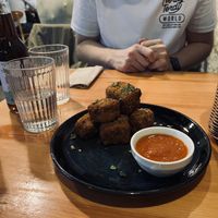 Nuggets with chili sauce   at Kind Kitchen in Porto