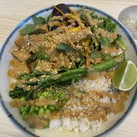 Thai bowl (11€)  at Kind Kitchen in Porto