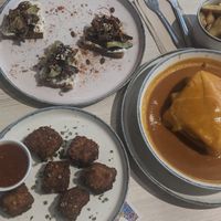  at Kind Kitchen in Porto