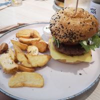 Beyond burgers with chips at Kind Kitchen in Porto
