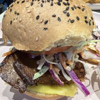 Seitan bacon burger closeup   at Kind Kitchen in Porto