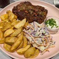 Seitan steak at Kind Kitchen in Porto