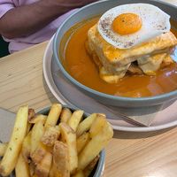  at Kind Kitchen in Porto