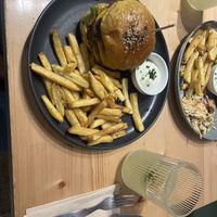 Smash burger   at Kind Kitchen in Porto