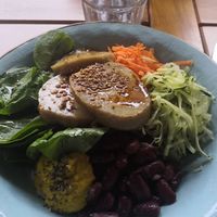 Vegan bowl at TeDuKtu in Tirana