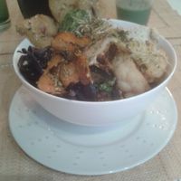 Super Bowl: hummus, grilled vegetables, salads, cereal cakes... at Pousse-Pousse in Paris