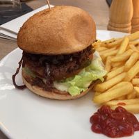 veggie burger  at Sitte in Darmstadt