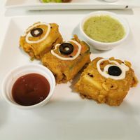 Vegetable Pakora at The Vegan in Colombo