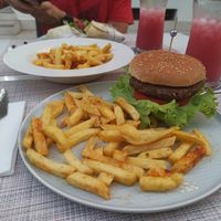 Burger at Good Call in Bursa