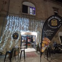Entrance with Christmas decoration at Hello Guys in Brindisi
