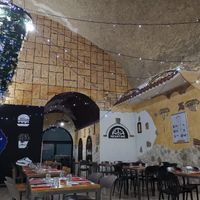 Interior with Aussie Flag at Hello Guys in Brindisi