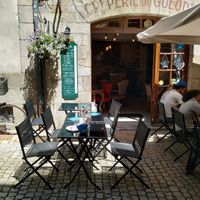 very nice terrace at What's On in Quimper