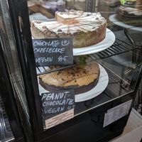 vegan cakes at OFOF Cafebar in Offenbach