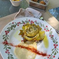 Alcachofa confitada at Hostal Almanzor Gredos Avila in Navarredonda De Gredos