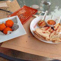 Croquetas de calabaza (1'5€/unidad)  y selección de hummus (6€) at Hostal Almanzor Gredos Avila in Navarredonda De Gredos