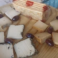 Tabla de quesos at Suc de Lluna BioCafe in Valencia