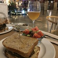 Vegan burger at Suc de Lluna BioCafe in Valencia