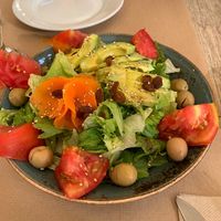 Mixed salad at Suc de Lluna BioCafe in Valencia