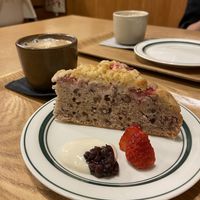Red bean and strawberry cake   at Tsubame Kissashitsu in Kurashiki