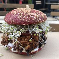 „Pulled Pork“ Burger at VegaSpix in La Ciotat