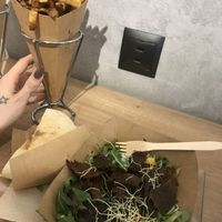 akropolis salad with fries at Mooi in Brno