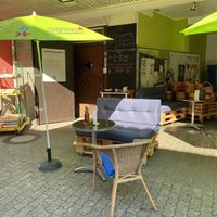Place to have a coffee outside at Prinz Biomarkt in Kappeln
