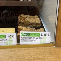 Vegan Apple Pie  at Prinz Biomarkt in Kappeln