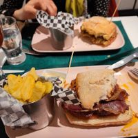  at Duke's in Miliano